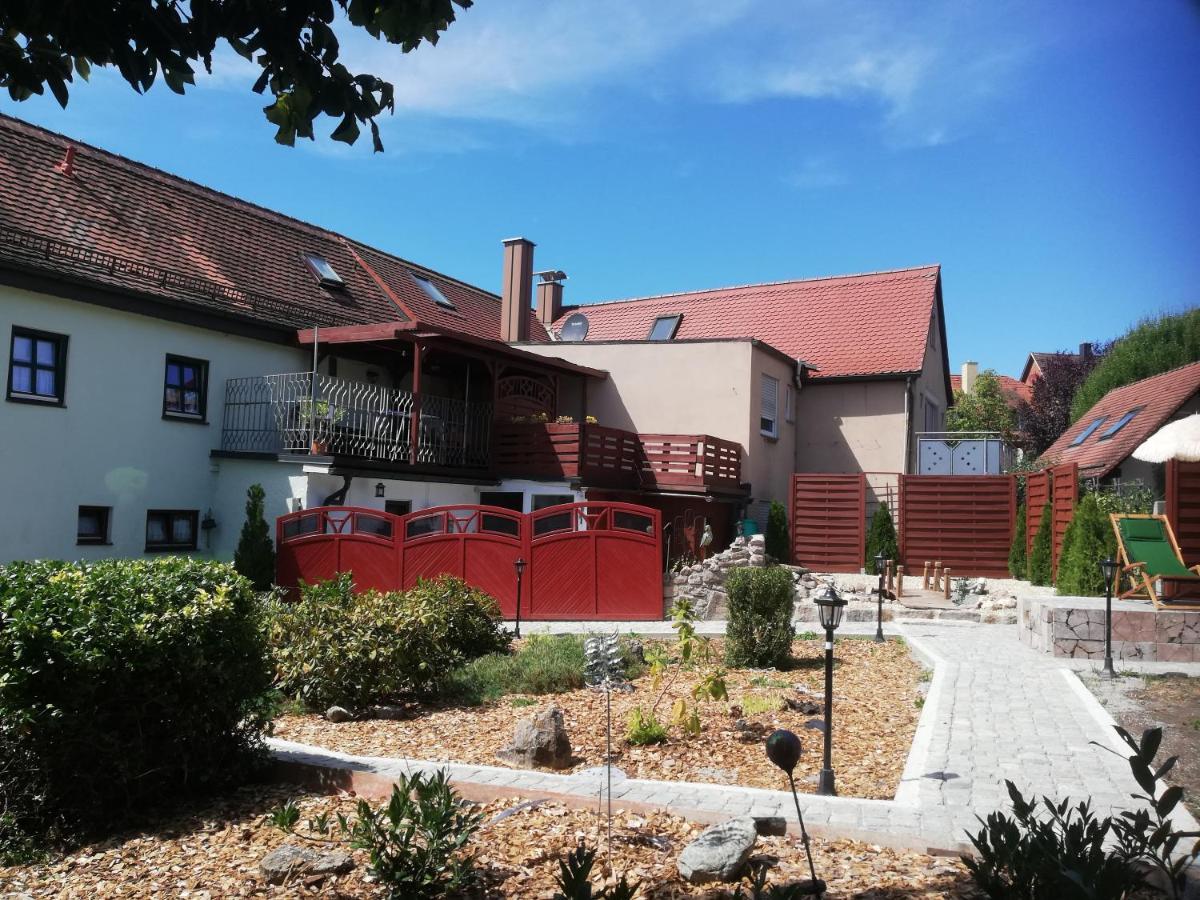 Ochsenhof Appartement Feuchtwangen Buitenkant foto